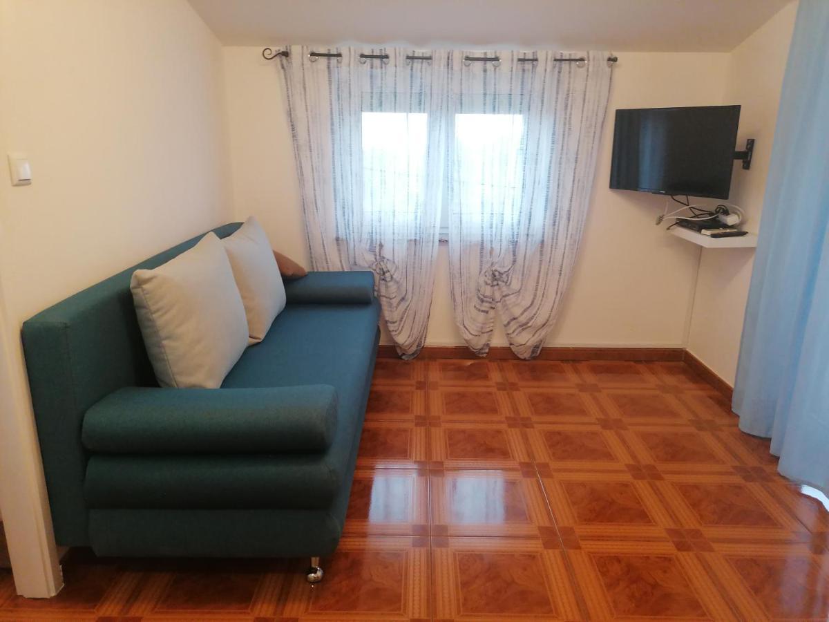 Apartmani Ivana Senj Senj  Buitenkant foto