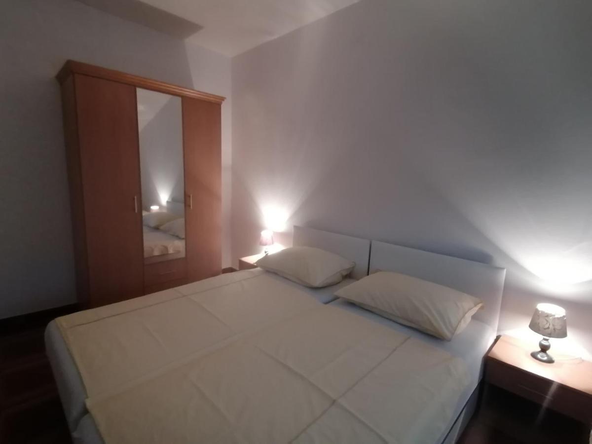 Apartmani Ivana Senj Senj  Buitenkant foto