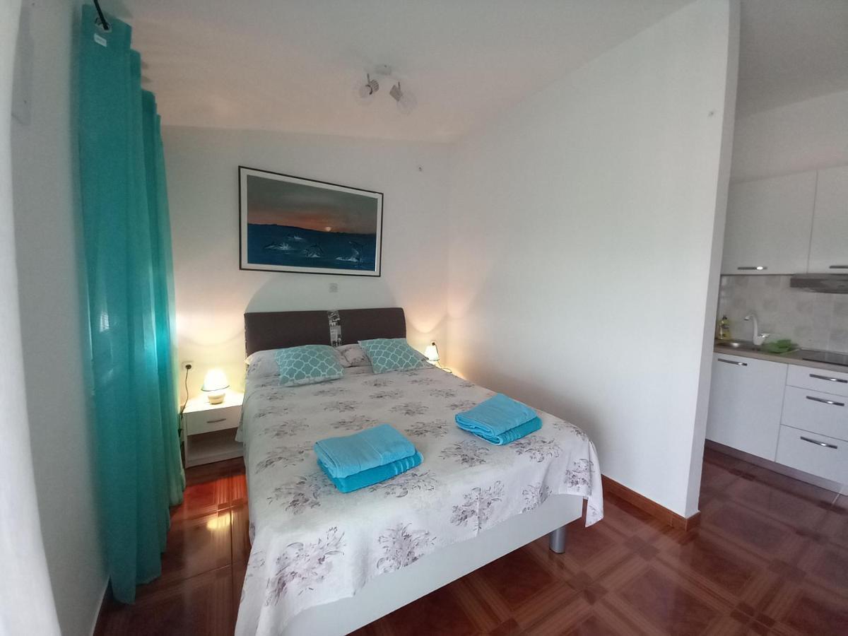 Apartmani Ivana Senj Senj  Kamer foto
